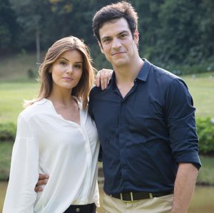 Eric deixa claro a Antônia que não quer colocar Luiza em risco na operação policial em Pega Pega Eric deixa claro a Antônia que não quer colocar Luiza em risco na operação policial em Pega Pega