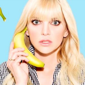 Anna Faris agradece apoio dos fãs após separação de Chris Pratt Anna Faris agradece apoio dos fãs após separação de Chris Pratt