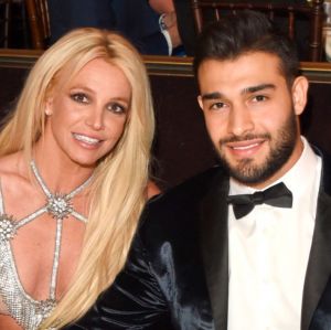 Britney Spears compartilha vídeo beijando ex-marido e se declara: <i>Vou te amar para a vida toda!</i>