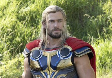 Chris Hemsworth confessa que não gosta de <I>Thor: Amor e Trovão</i>: <i>- Me tornei uma paródia</i>