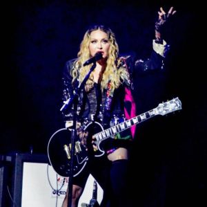 Madonna escreveu um recado no Livro de Ouro do Copacabana Palace; confira