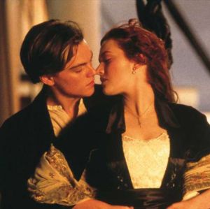 Celine Dion, Christina Perri, Cyndi Lauper... Relembre as vozes responsáveis pelas trilhas sonoras mais marcantes do cinema!