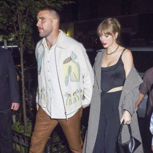 Taylor Swift praticamente dedica <i>show</i> na Argentina para Travis Kelce e muda letra de música para agradar amado