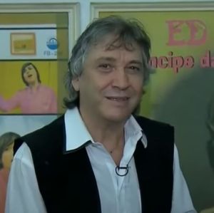 Ricardo Braga, conhecido como sósia de voz de Roberto Carlos, morre aos 73 anos de idade. Saiba quem são os famosos que nos deixaram em 2025