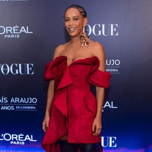 Taís Araujo comemora 30 anos de carreira com festa no Rio de Janeiro