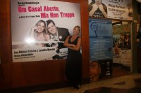 Adriane Galisteu: Compras e ensaio para peça teatral