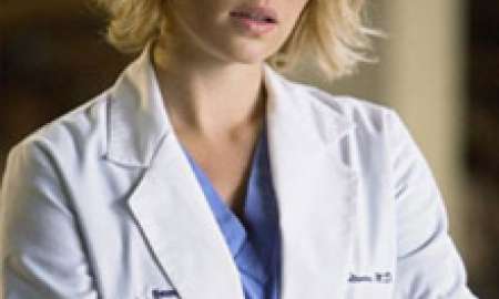 <i>Grey's</i>: Atriz de Izzie reclama de expediente longo