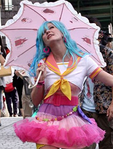 <i>Anime</i>: Quem é a mocinha de cabelo azul?