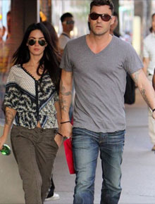 Casal?: Megan Fox é vista com Brian Austin Green