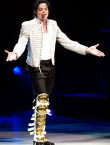 Michael: Suposto filho vai vivê-lo no cinema