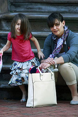 Inspiração: Katie Holmes admira o estilo de Suri