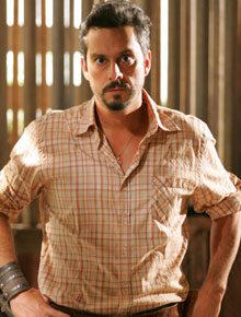 <i>Globo</i>: Alexandre Nero assina contrato