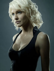 <i>Battlestar</I>: Tricia Helfer vai fazer <i>Two and a Half</I>