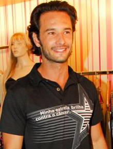 Série: Rodrigo Santoro pode voltar para TV