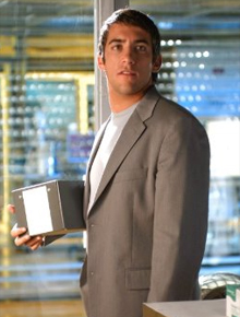 Xadrez: Ator de <i>CSI: Miami</i> é preso por agressão