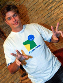 Do bem: Fábio Assunção participa de projeto