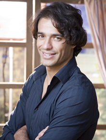<i>A Fazenda</i>: Caco Ricci reclama de Britto Jr.
