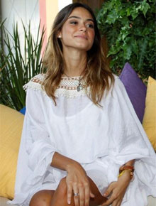 <i>Fashion Rio</i>: Thaila Ayala visita estande