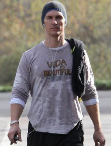 Coruja: McConaughey faz homenagem à filha