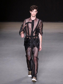 <i>Fashion Rio</i>: <i>R. Groove</i> desfila suas tendências