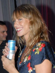 <i>SPFW</i>: Luana Piovani é solidária e romântica