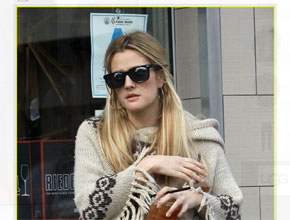 Rapunzel: Drew Barrymore muda o visual
