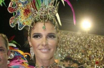 Saiba quais celebridades vão desfilar no Sambódromo