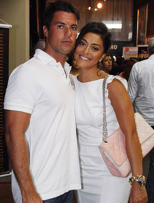 <i>Twitter</i>: Juliana Paes dá dica sobre homens