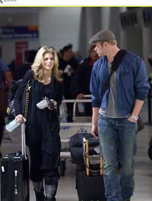 Porto Rico!: Kellan Lutz viaja acompanhado