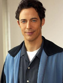 <i>Scrubs</i>: Tom Cavanaugh volta para a TV