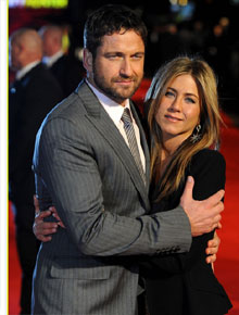 <i>Affair</i>?: Jen Aniston e Gerard Butler abraçadinhos