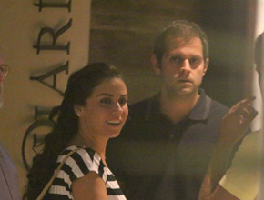 Jantar: Giovanna Antonelli com namorado e amigos