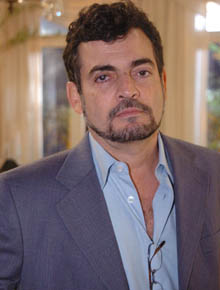 Luto: Morre Buza Ferraz, ator e diretor