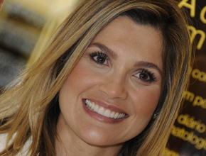 Descanso: Flávia Alessandra quer férias