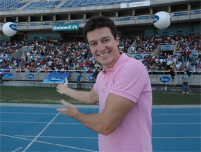 <i>Ídolos</i>: Programa recebe 13 mil candidatos no Rio