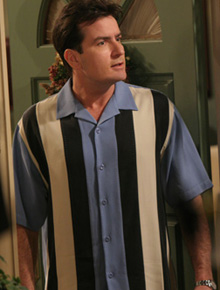 <i>Two and a Half</i>: Charlie Sheen será julgado em junho