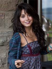 <i>Sucker Punch</i>: Hudgens fala sobre personagem
