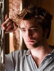 Teatro: Pattinson inveja carreira de Radcliffe