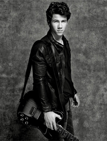 <i>Les Miserables</i>: Nick Jonas voltará ao teatro