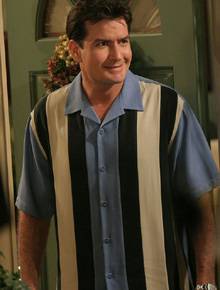 <i>Half Men</i>: Julgamento de Charlie é adiado
