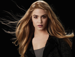Chega de namorar!: Nikki Reed está solteira
