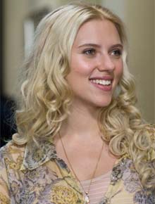 Negativa: Scarlett e Ryan não pretendem adotar