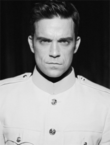 Futebol: Noiva de Robbie Williams pede um tempo
