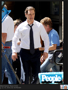 Batente: McConaughey encerra dia de trabalho