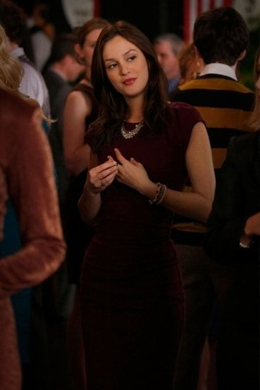 Pelo trabalho: Leighton Meester rasparia o cabelo
