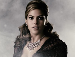Corpo: Eva Mendes não quer ser reconhecida por ele