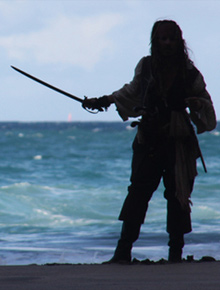 <i>Yo-ho</i>: Diretor mostra primeira foto de Jack Sparrow
