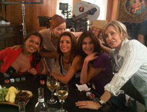 <i>Desperate</i>: Longoria divulga foto com donas de casa