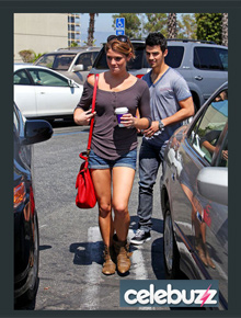 Só amizade?: Joe Jonas e Ashley juntos de novo