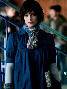 Inspiração: Ashley Greene quer vestir Alice